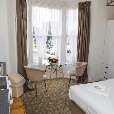 Apartment Pass The Keys Lovely Studio Apartment On The Coast *