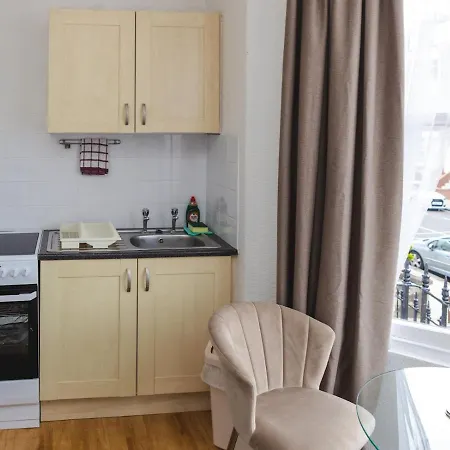 Pass The Keys Lovely Studio Apartment On The Coast Lejlighed Scarborough
